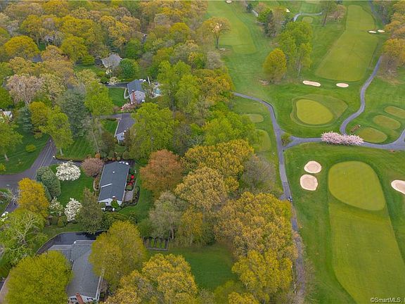 2nd image of 109 Sweet Briar Rd