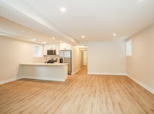 2230 W Wilson Ave #G, Chicago, IL 60625