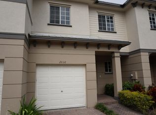 961 Abaco Ln, Riviera Beach, FL 33404