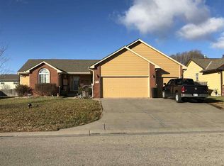 5246 W 44th Ct S, Wichita, KS 67215