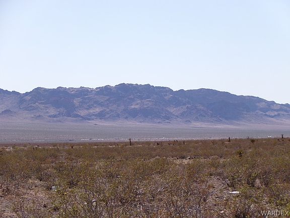 3rd image of 319-17-028 N Bullhead Road