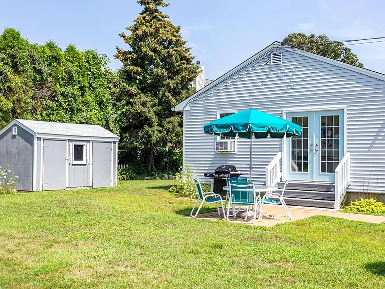 63 Sand Hill Cove Rd — Photo 19