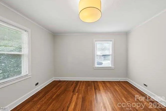 7 Meadowbrook Ave — Photo 19