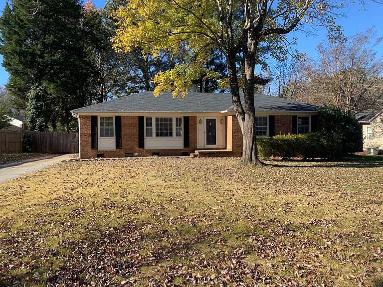 5303 Ainsworth Dr — Photo 1