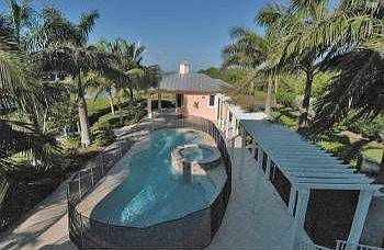 5th image of 3588 NE Ocean Blvd