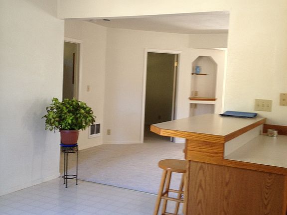 5th image of 842 Quail Glenn Dr