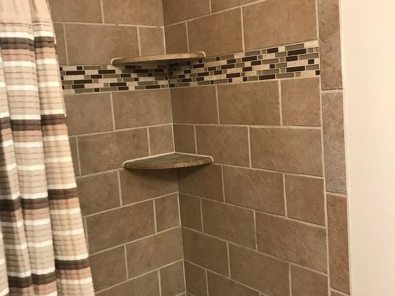 Full Bath Shower