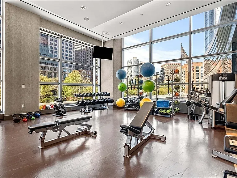 500 Atlantic Ave #14 — Photo 11