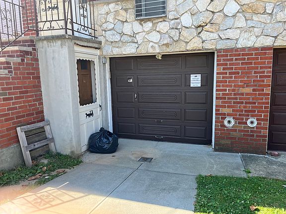 2nd image of 149 14th Ave #2
