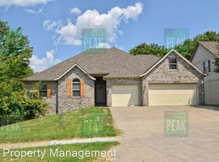 5412 S Michigan Ave, Springfield, MO 65810