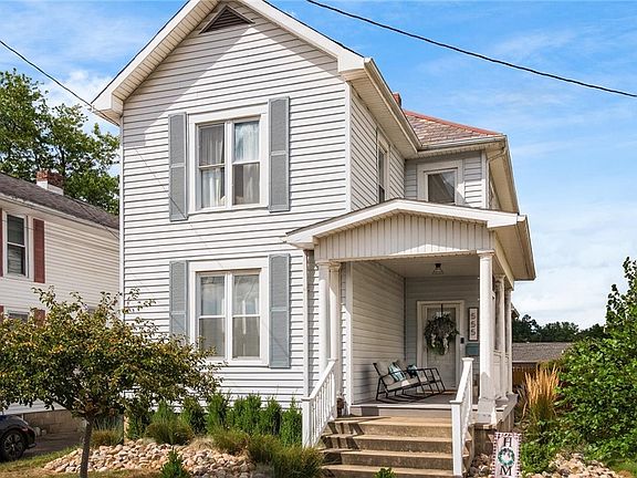 2nd image of 555 Winton Ave