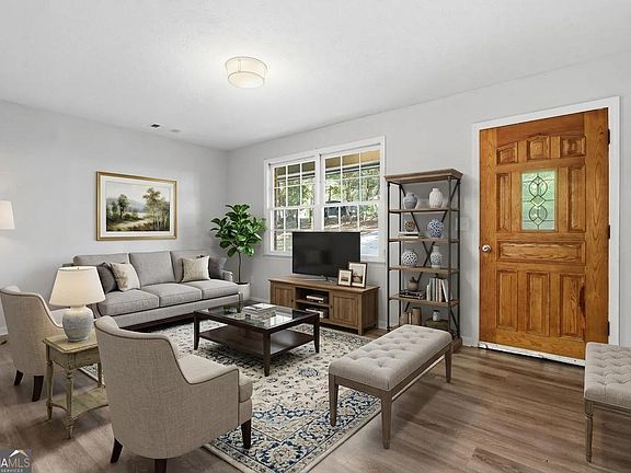 3rd image of 2944 Drew Valley St