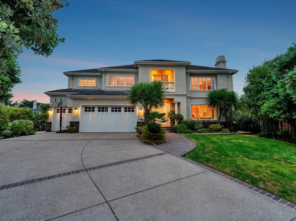 128 Spyglass Ln, Half Moon Bay, CA 94019