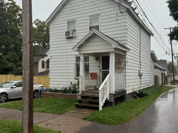 309 Kanter St, Negaunee, MI 49866