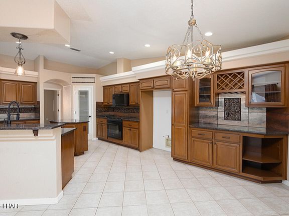 5th image of 2296 Bryce Ln