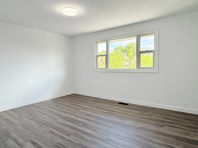766 Indian Rd N #1 — Photo 13