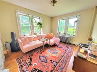 4 Cogswell Ave APT 5, Cambridge, MA 02140