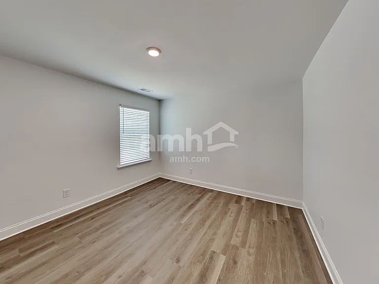 665 Summit View Ln — Photo 22