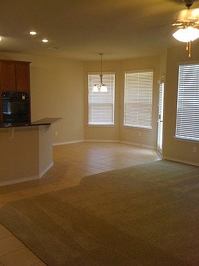 4th image of 3400 Cricklewood Dr