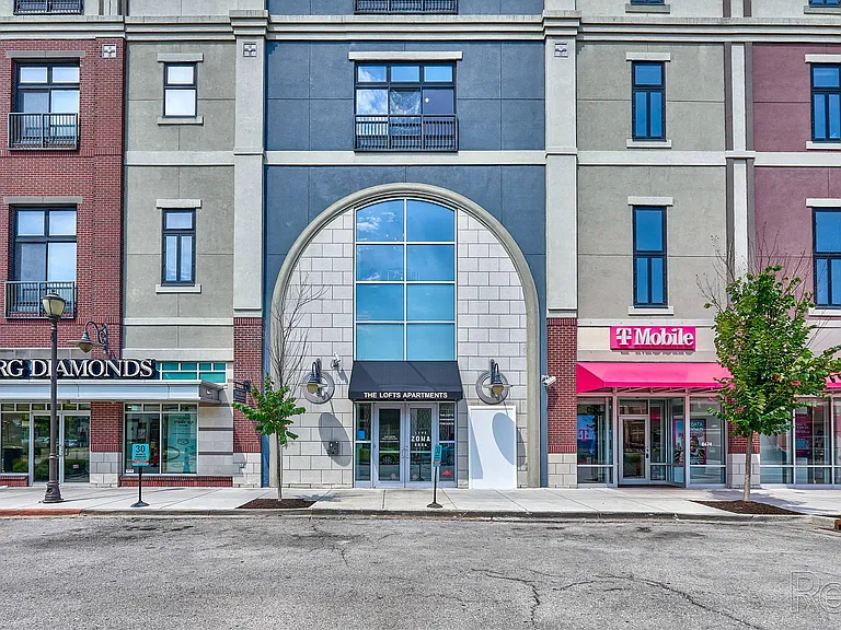 Zona Rosa Apartments — Photo 48