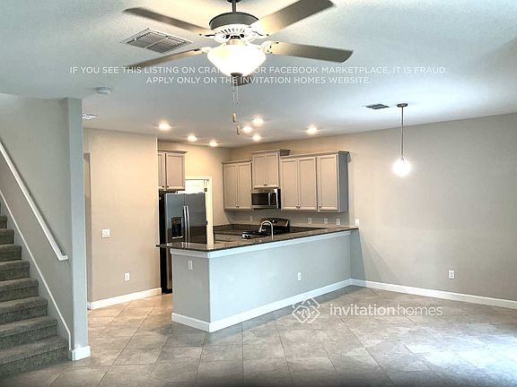 3rd image of 2910 Yellowhammer Way