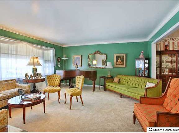 2nd image of 2151 Spruce Drive