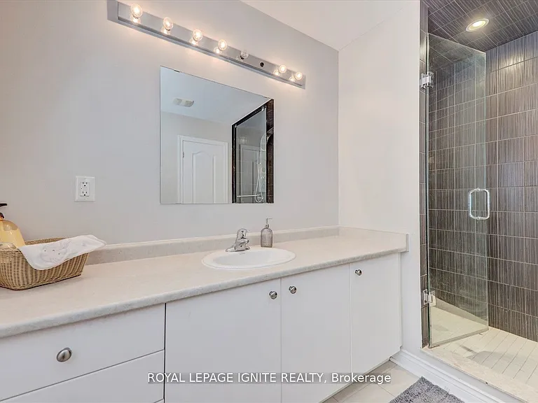 102 Garrardview St — Photo 20