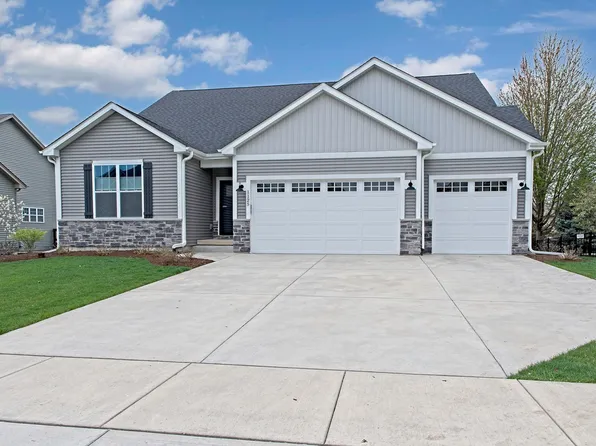 1125 Beed Ave, Elburn, IL 60119