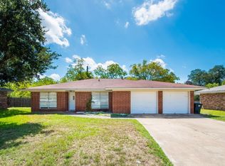 1310 Timm Dr, College Station, TX 77840