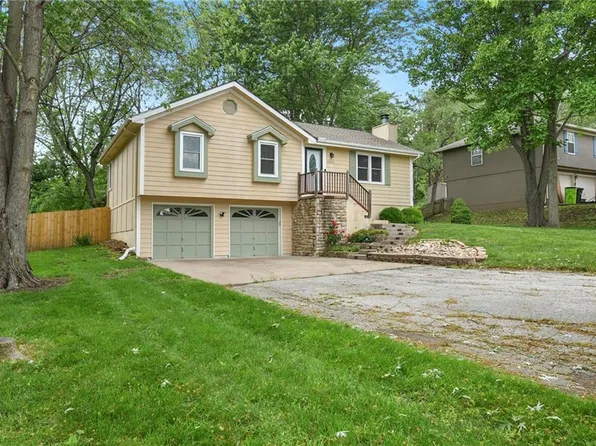 15802 Ann Ave, Belton, MO 64012