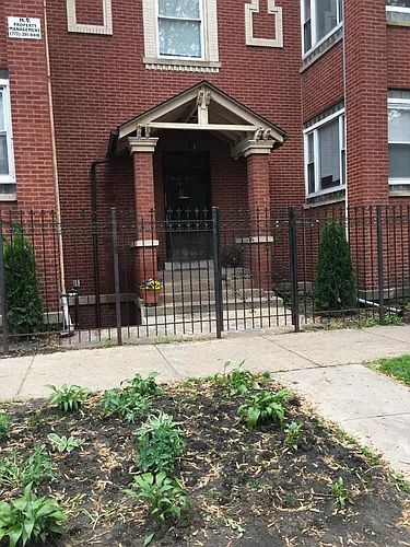 5633 N Wayne Ave #1 Photo 1
