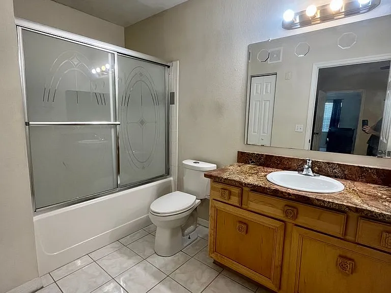 1050 Villagio Cir #106 — Photo 15