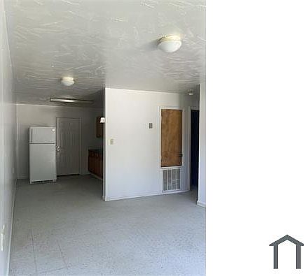 1st image of 460 N Magnolia St