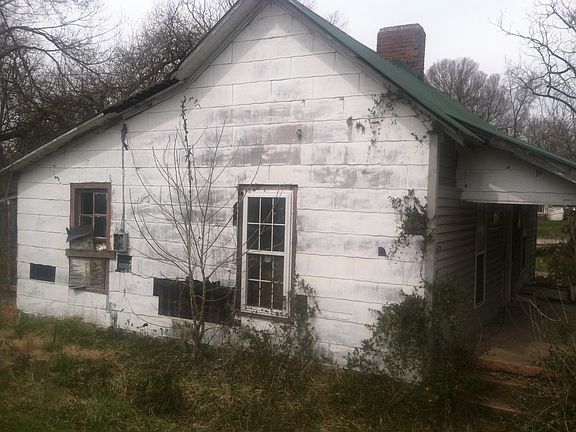 2nd image of 610 Harrison St