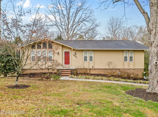 1521 Bexhill Dr, Knoxville, TN 37922