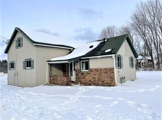 312 Curtis Ave, Hatley, WI 54440
