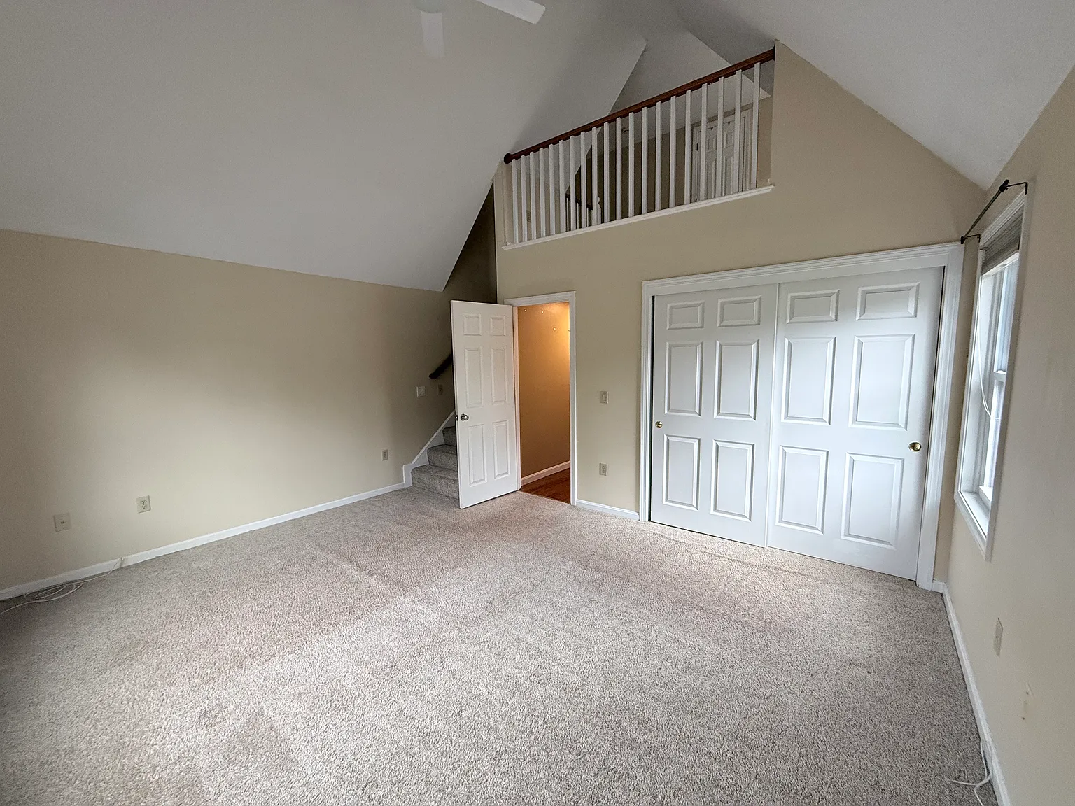 2 bed, 2.5 bath, 1450 sqft, $2,700 — Photo 4