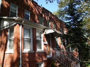 7830 75th St, Ridgewood, NY 11385