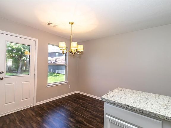 2nd image of 8315 Sycamore Ln
