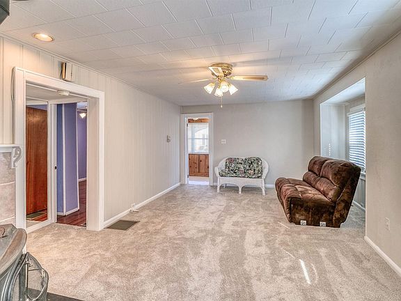 5th image of 518 Spruce Ave