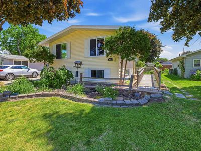 1018 Hawk St, Oshkosh, WI, 54902