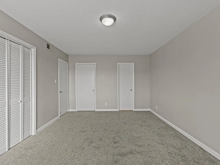 Blossom Wood Apartments — Photo 37