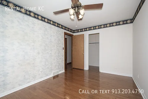 9151 Somerset Dr — Photo 23