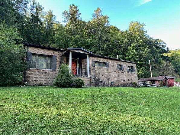 1656 Forest Hills Rd, Forest Hills, KY 41527