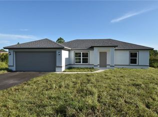 4463 60th Ave NE, Naples, FL 34120