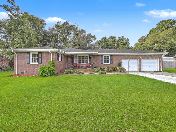 104 Hamlet Ln, Ladson, SC 29456