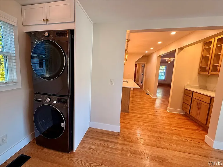 11 Sanger Ave — Photo 23