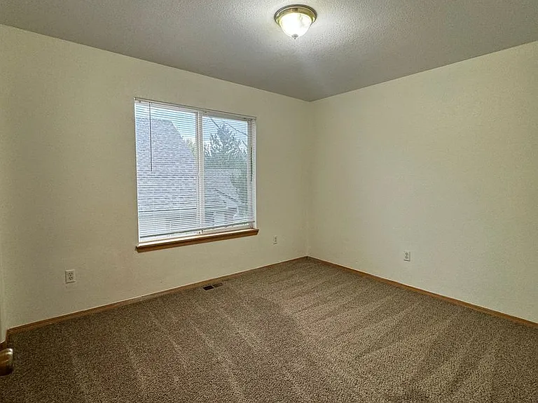 4152 Lookout Dr — Photo 11