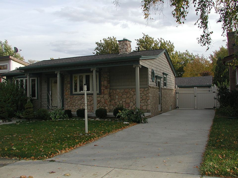 1st image of 30745 Hiveley St