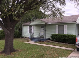 138 Sweetbriar Ave, San Antonio, TX 78228